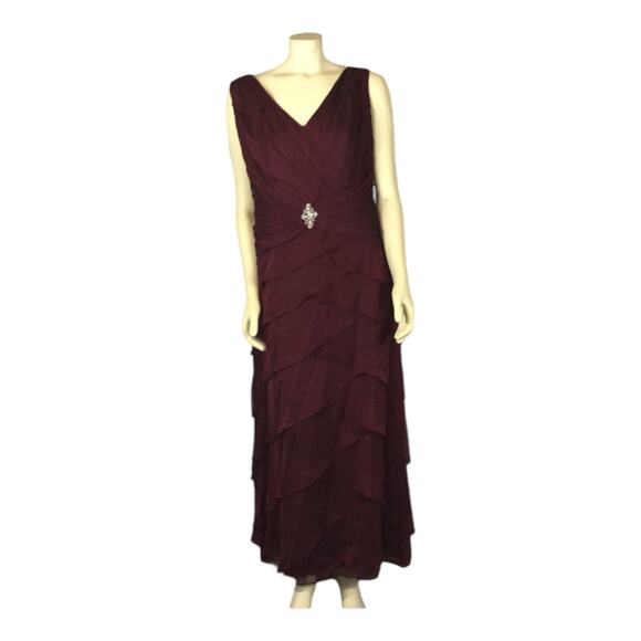 JADE BY JASMINE J9914Tiered sleevless maxi dress in cranberry size 18 - Picture 3 of 12